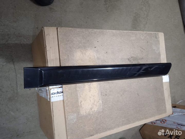 Накладка на заднюю левую дверь мпс 1