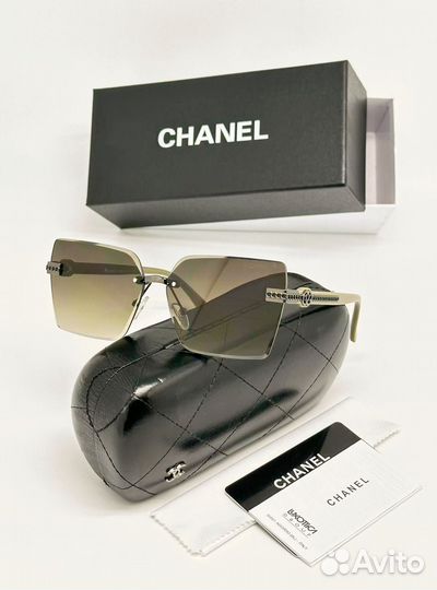 Солнцезащитные очки chanele
