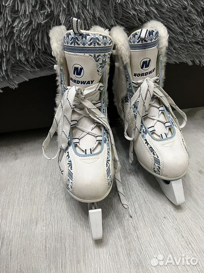 Коньки фигурные