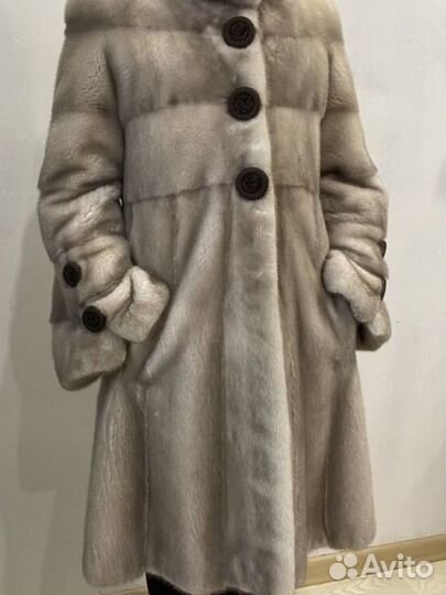 Шуба Manzari из скандинавской норки