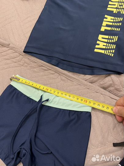 Майка и плавки для плавания