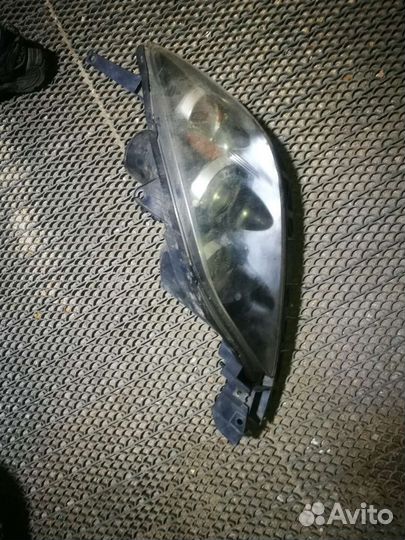 Фара на Мазда 3 (axela) bk5p