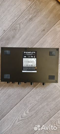 Внешняя звуковая карта Native Instruments Komplete