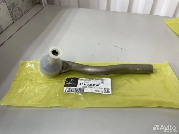 Рулевой наконечник Mercedes W251 A2513300703