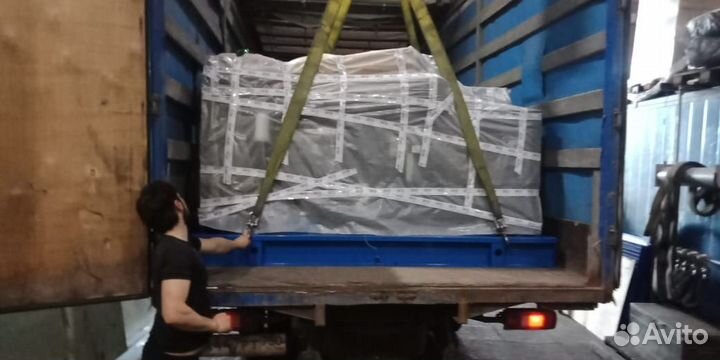 Дизельный генератор 200 квт (Новый)