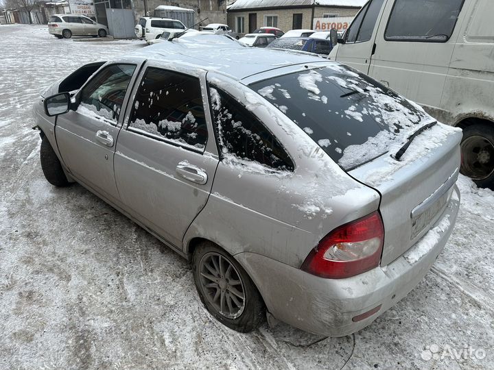 Лада Приора разбор по запчастям