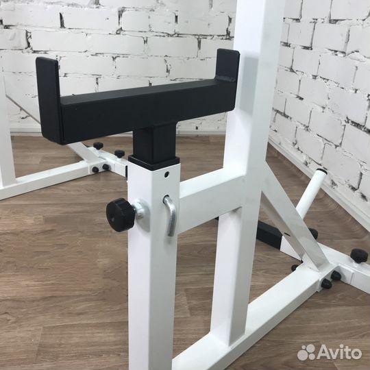 Стойка для штанги: для приседаний и жима лежа