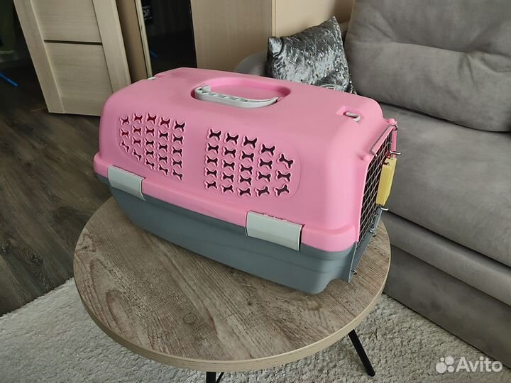Переноска для кошек и собак
