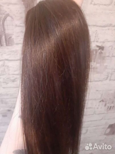 Волосы на заколках