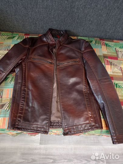 Кожаная куртка мужская 48 50