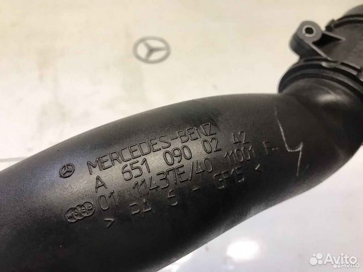 Патрубок интеркулера Мерседес ом 651