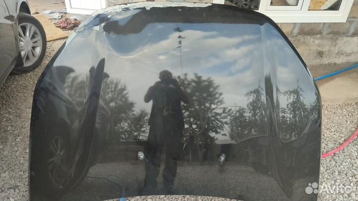 Капот веста