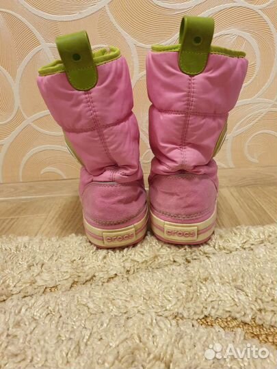 Сапоги Crocs для девочки