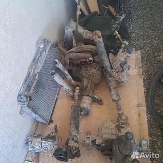 Запчасти на ниву 21213