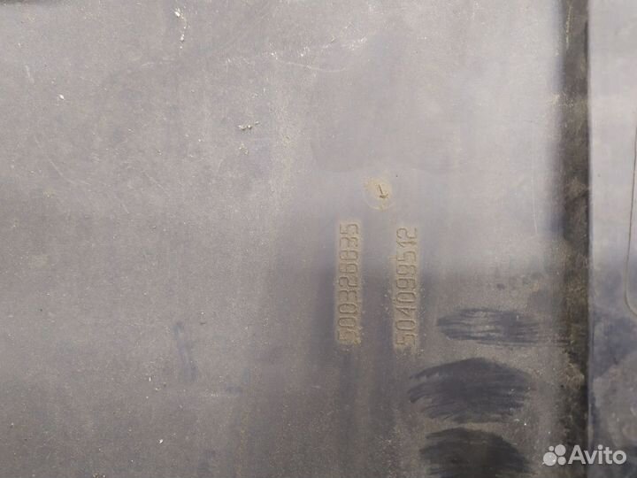 Клыки задние Iveco Daily 4