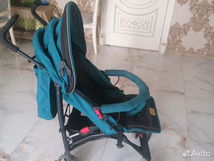 Прогулочная коляска трость бу