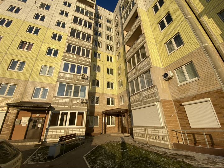 3-к. квартира, 105,3 м², 3/9 эт.