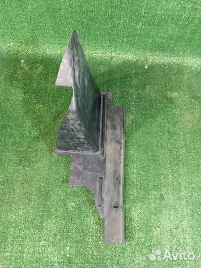 Дефлектор радиатора Ford Focus 2