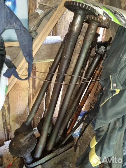 Полуось заднего/среднего моста Урал-375