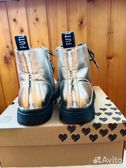 Ботинки для девочки 36