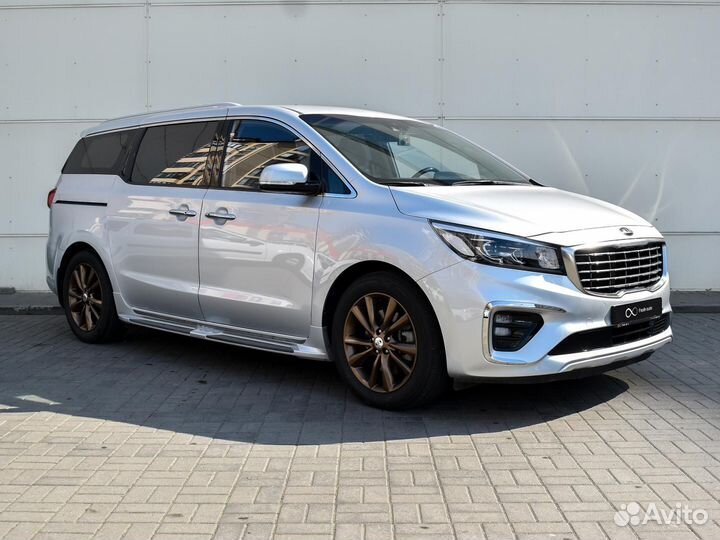 Kia Carnival 2.2 AT, 2018, 91 570 км