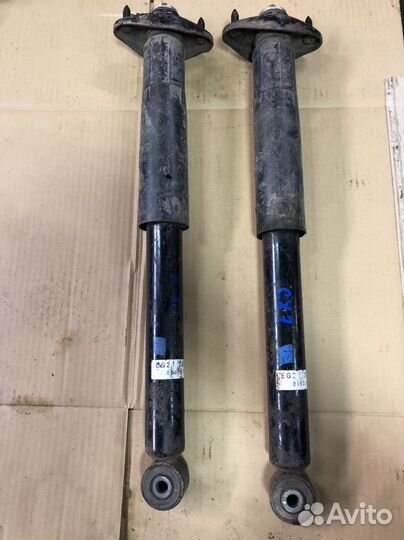 Амортизатор задний Мазда сх 7