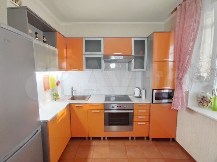2-к. квартира, 59 м², 9/16 эт.