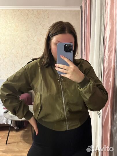 Бомбер женский