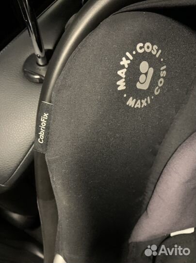 Автокресло maxi cosi cabriofix с базой