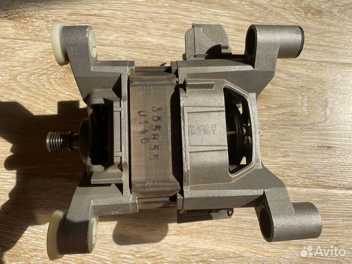 Двигатель для стиральной машины Bosch maxx