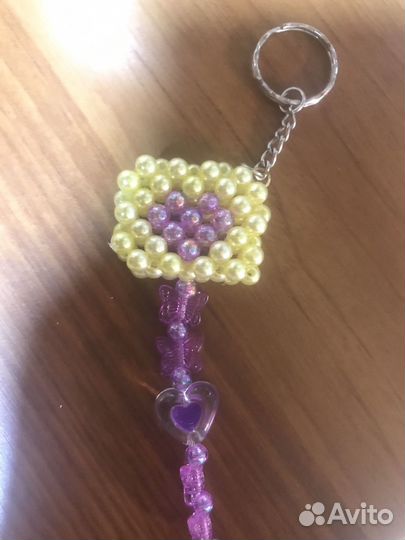 Брелок из бисера, Ручная работа