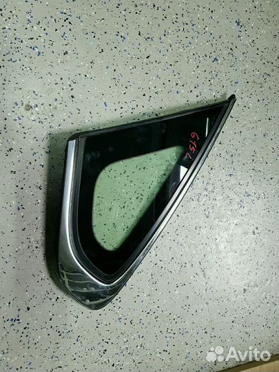 Стекло глухое заднее левое Nissan Almera G15