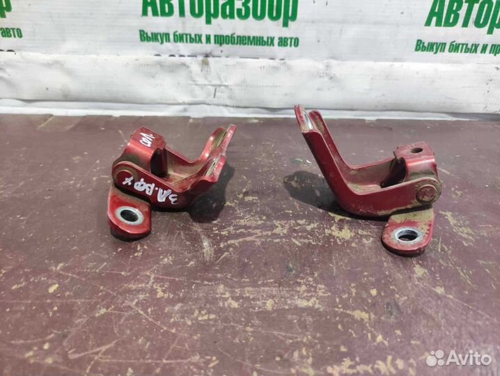 Петля двери задней левой Hyundai Solaris