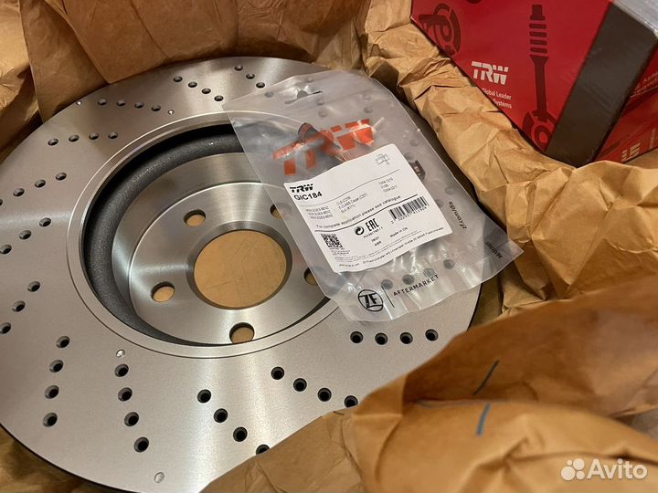 Тормозные диски Mercedes W212 W207 W204 D322mm