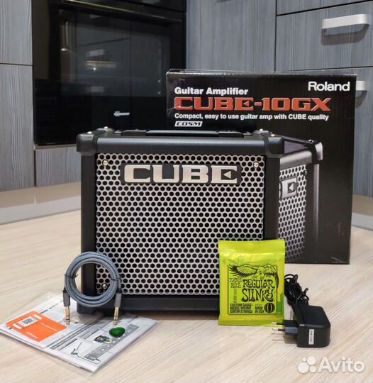 Roland Cube с Эффектами (Комбоусилитель Новый)