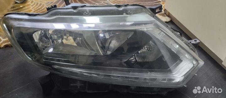 Фара правая на Nissan xtr