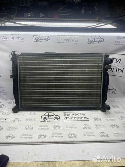 Радиатор основной для Audi A4 B5 8D0121251Q