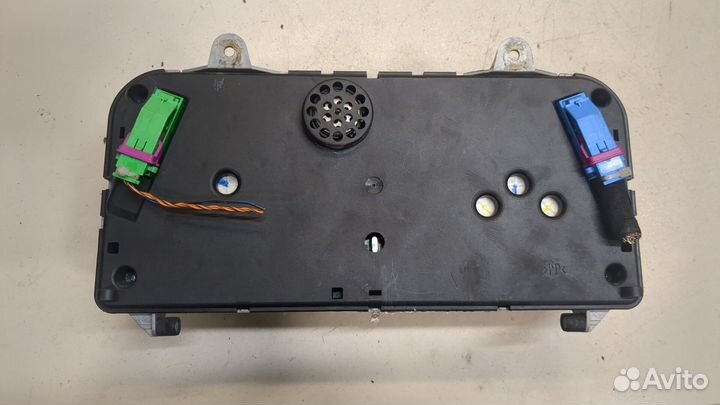 Щиток приборов Volkswagen Polo, 2001