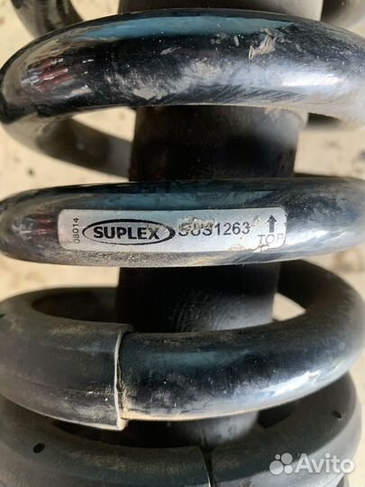 Задний левый привод и стойка на Mercedes W163