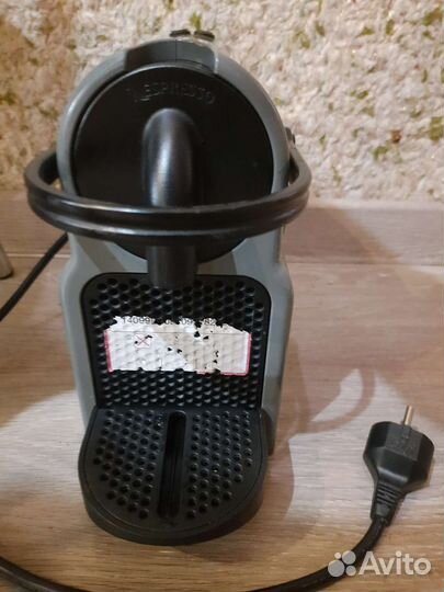 Капсульная кофемашина delonghi nespresso