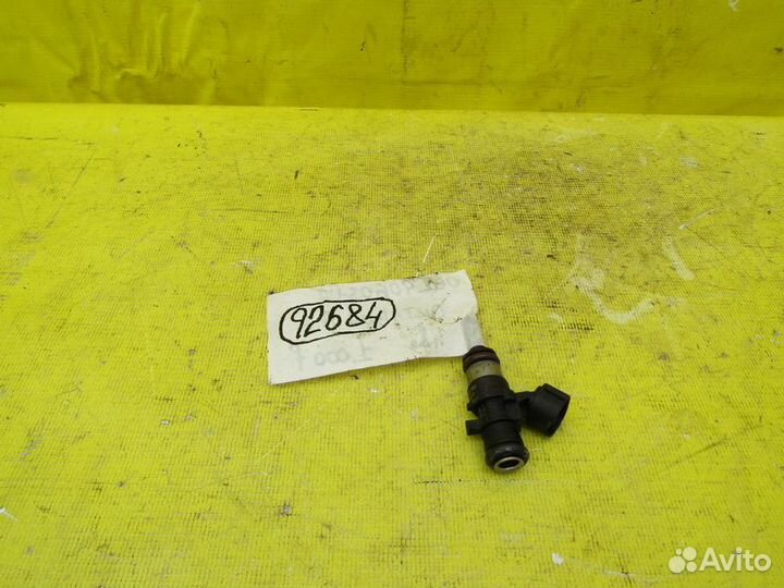 Топливная форсунка Skoda Octavia A7 13-17г 92684