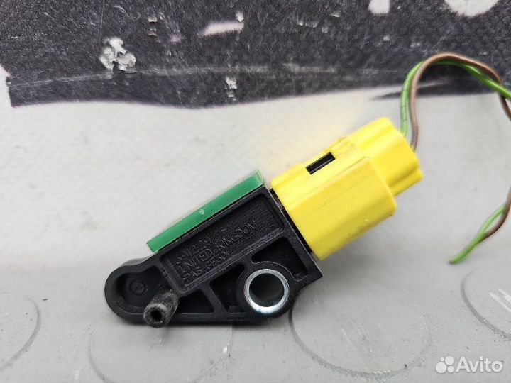 Датчик удара Volkswagen Passat B7 1.4 caxa 2013