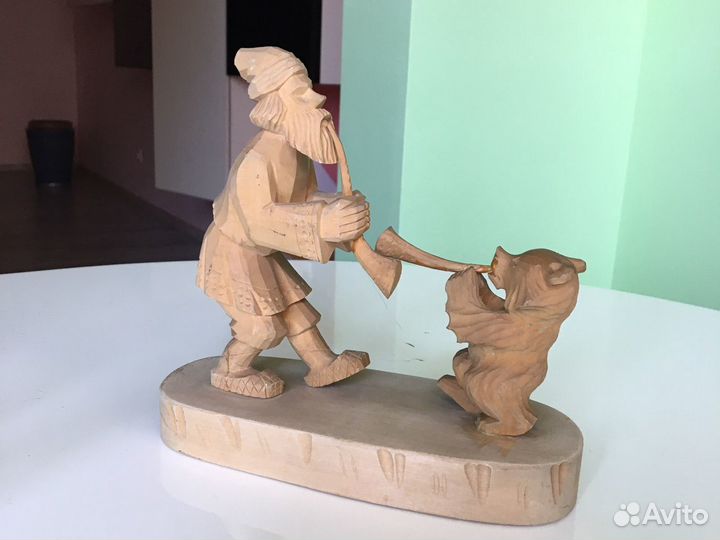 Деревянная поделка