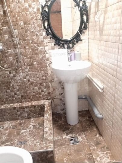 Комната 15 м² в 5-к., 2/4 эт.