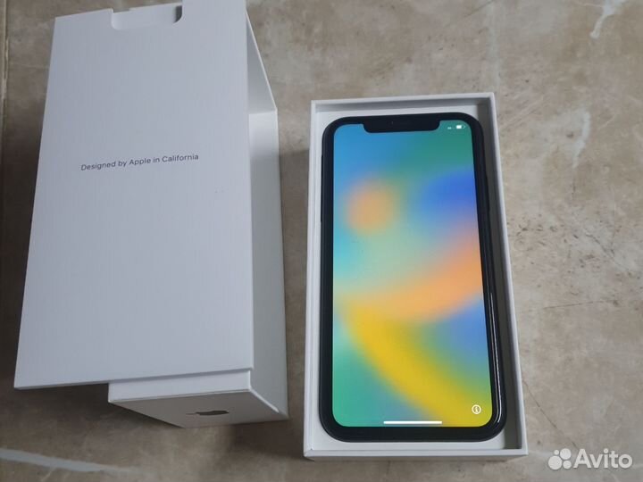 iPhone Xr, 64 ГБ