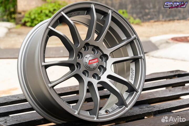 Style Gram 57xtreme R16 7.0j ET35 4*100 (T121)