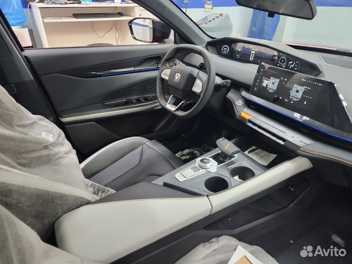 Changan UNI-V 1.5 AMT, 2023
