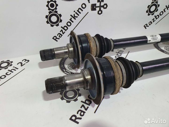 Привод задний (шрус) левый и правый BMW F15 F16