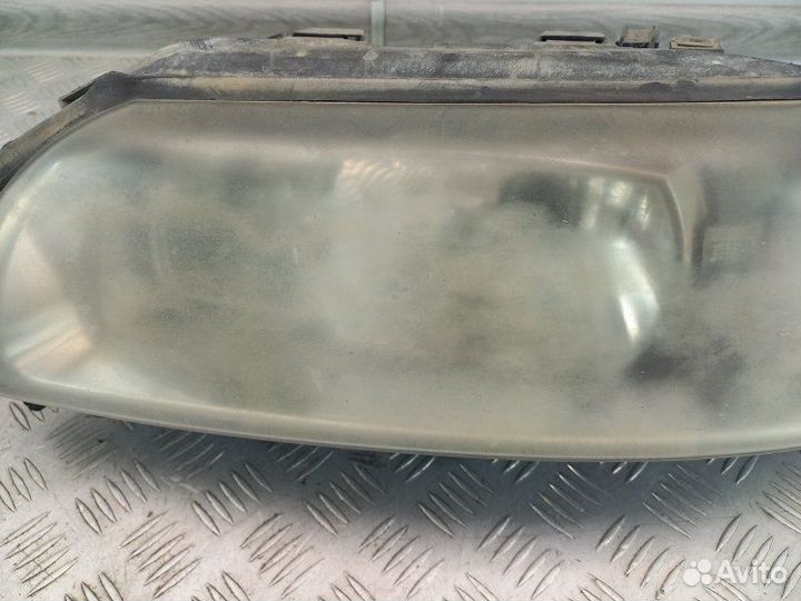 Фара левая Volvo Xc70 2.5 B5254T 209Л.С 2005