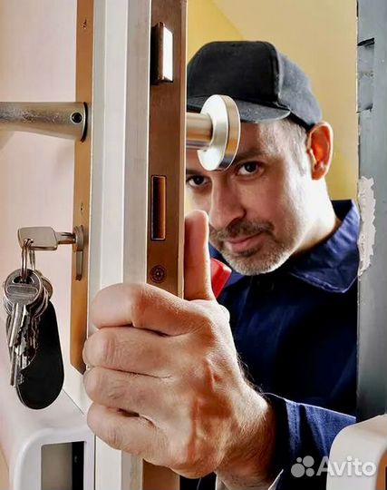 Вскрытие замков врезка замена ремонт